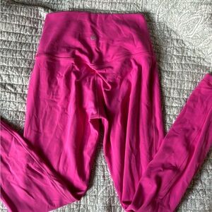 Lululemon Athletica sonic pink align leggings 28”